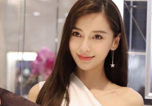 杨颖吃瓜事件,真相与舆论的较量