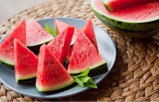 吃葡萄柚的吃瓜群众,吃瓜群众热议的健康之谜